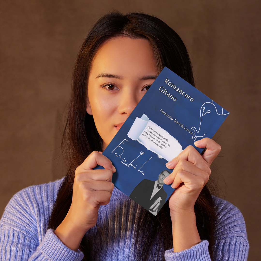 Descubre Romancero gitano en su edición definitiva: 18 romances inolvidables de Lorca, con diseño exclusivo y homenaje poético en la Gira Lorquiana 2025.