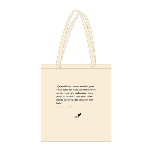 Descubre nuestra tote bag con una cita emblemática de Federico García Lorca. Ideal para llevar tus libros y mostrar tu amor por la literatura. ¡Compra ahora y destaca con estilo!